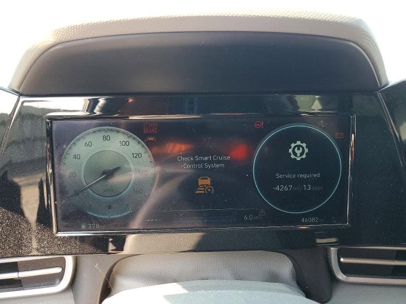 2022 HYUNDAI ELANTRA SEL 9