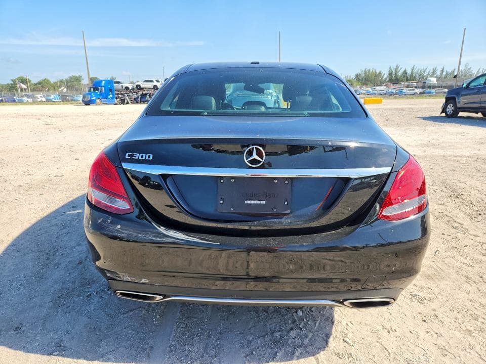 2018 MERCEDES-BENZ C 300 6