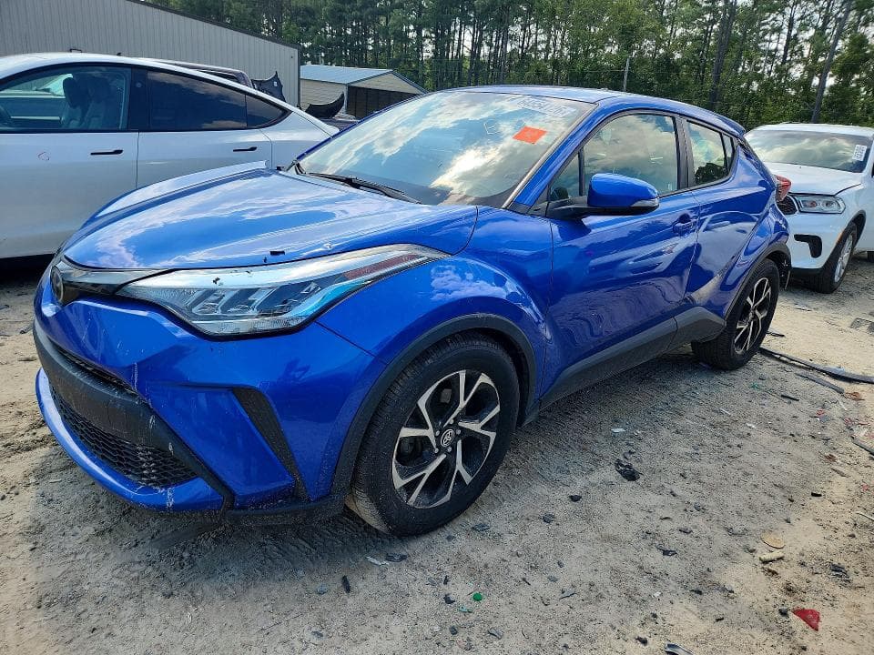 2020 TOYOTA C-HR XLE - 1
