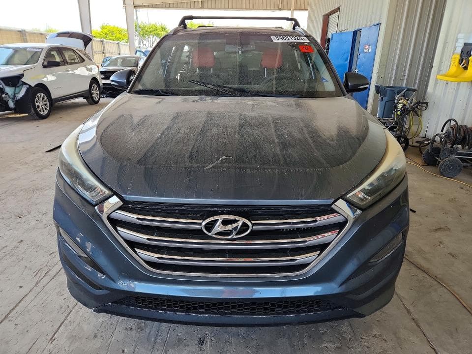 2017 HYUNDAI TUCSON LIMITED 5