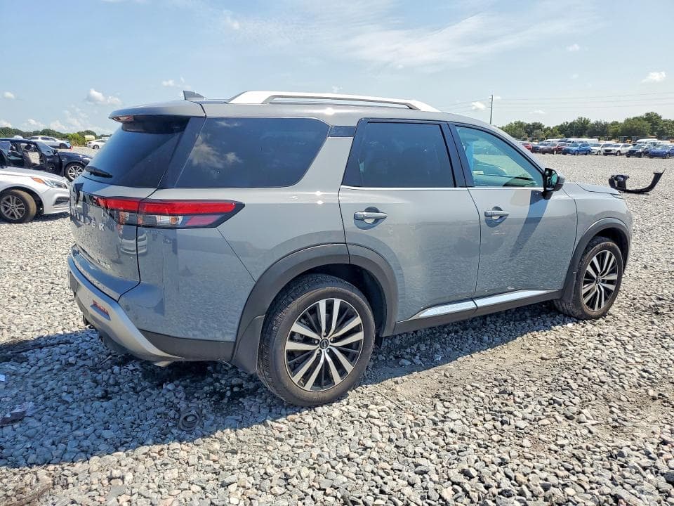 2025 NISSAN PATHFINDER PLATINUM 3