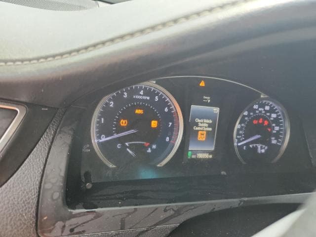 2017 TOYOTA CAMRY LE 9