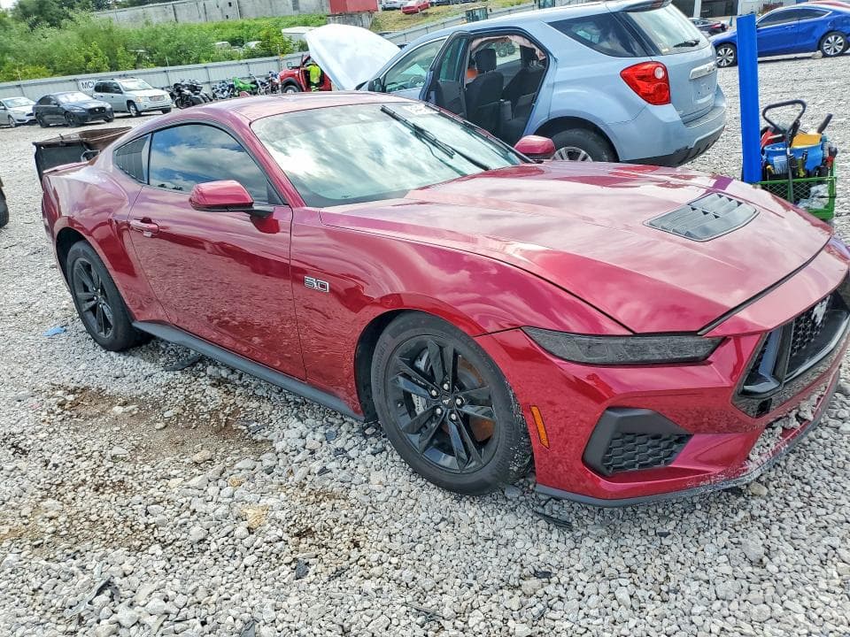 2025 FORD MUSTANG GT 4