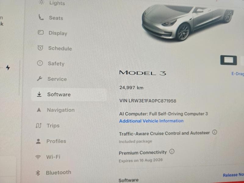 2023 TESLA MODEL 3 9