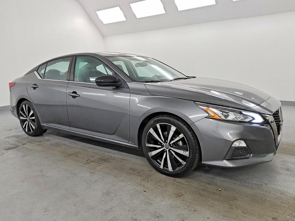 2021 NISSAN ALTIMA SR 4