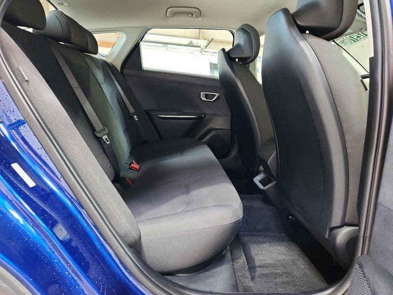 2026 KIA K4 LXS 10