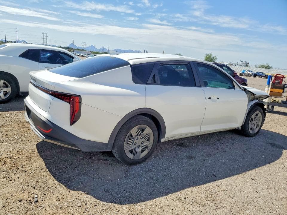 2025 KIA K4 LX 3