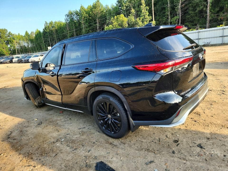 2023 TOYOTA HIGHLANDER XSE 2