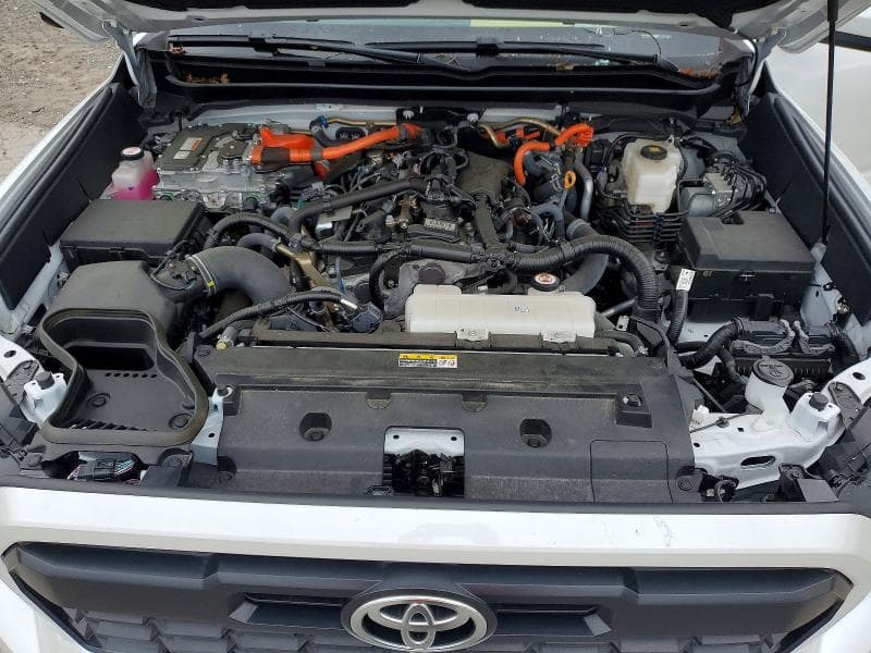 2025 TOYOTA TACOMA TRD SPORT HV 11