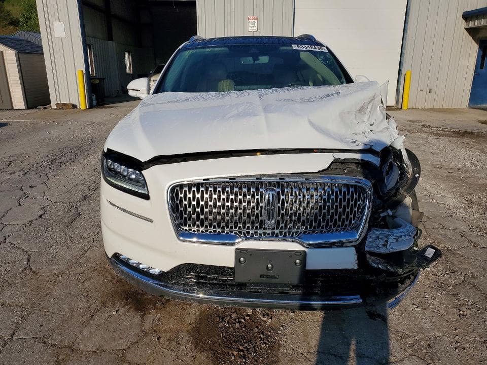 2021 LINCOLN NAUTILUS RESERVE 5