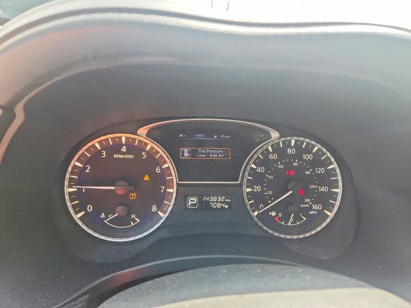 2017 INFINITI QX60 BASE 9