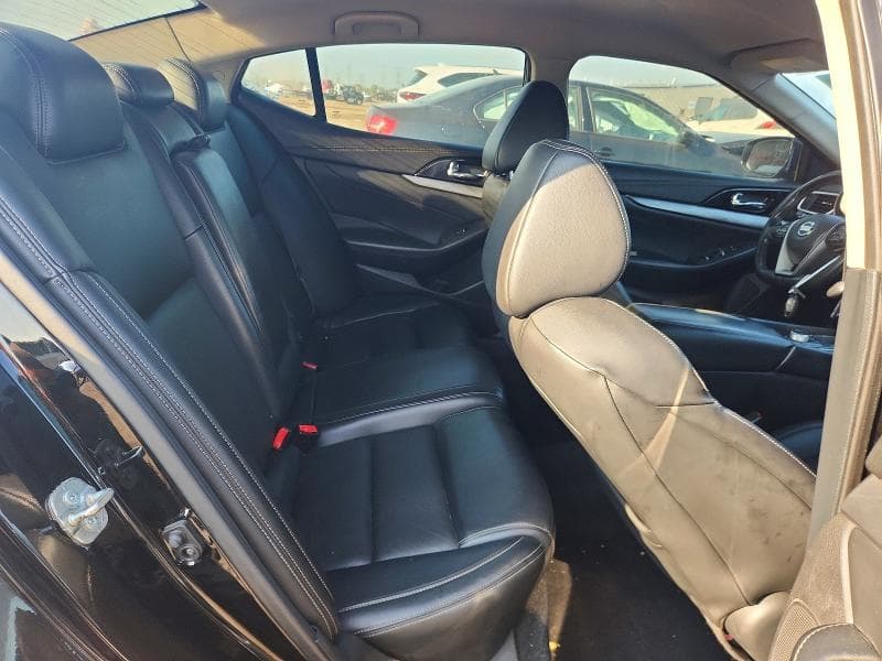 2017 NISSAN MAXIMA 3.5 SV 10