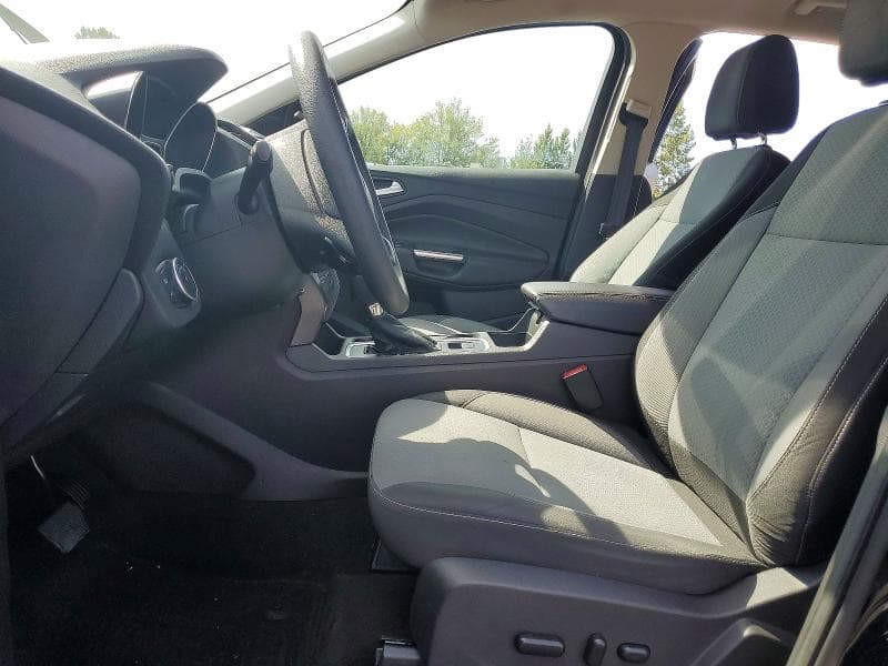 2017 FORD ESCAPE SE 7