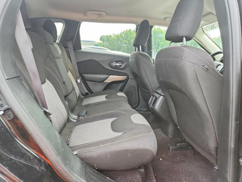 2018 JEEP CHEROKEE LATITUDE 11