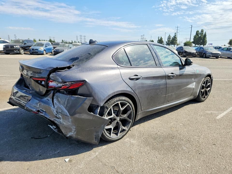 2019 ALFA ROMEO GIULIA 3