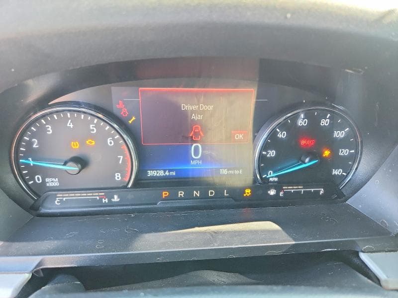 2023 FORD EXPLORER XLT 9