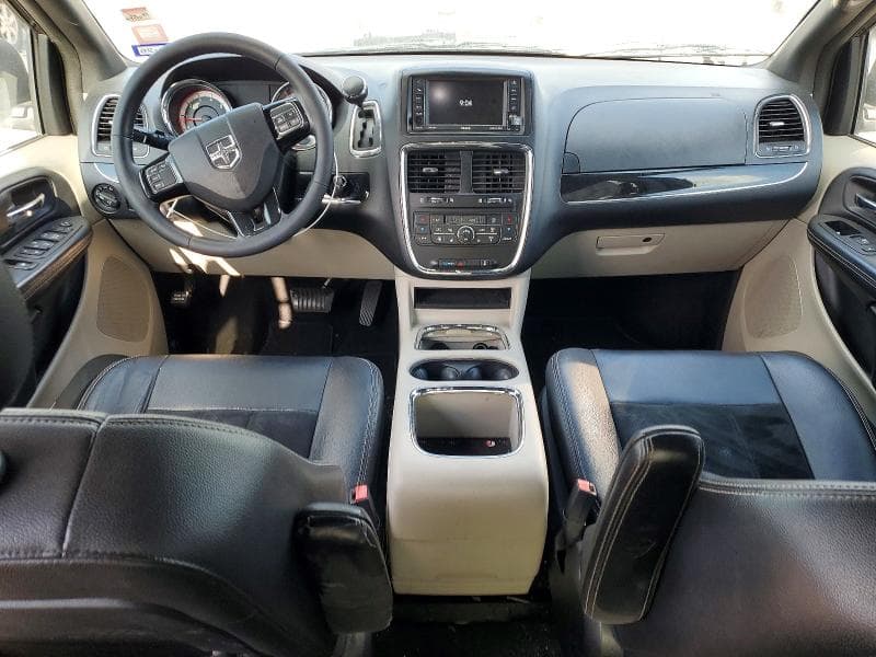 2017 DODGE GRAND CARAVAN SXT 8