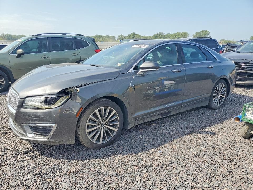 2017 LINCOLN MKZ PREMIERE