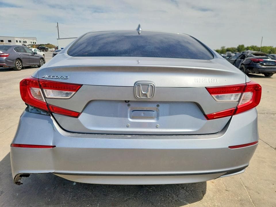 2020 HONDA ACCORD LX 6