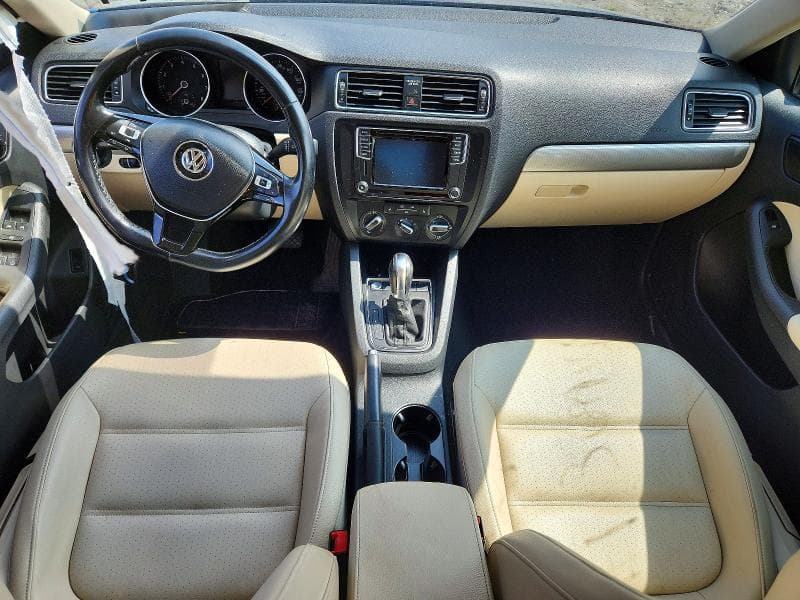 2017 VOLKSWAGEN JETTA SE 8