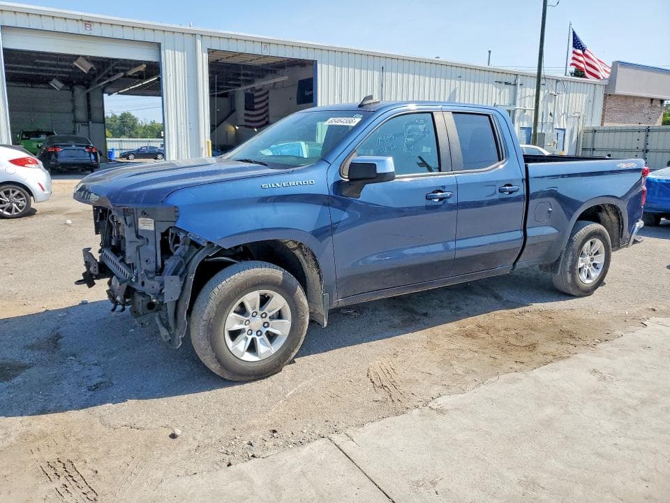 2020 CHEVROLET SILVERADO K1500 LT - 1