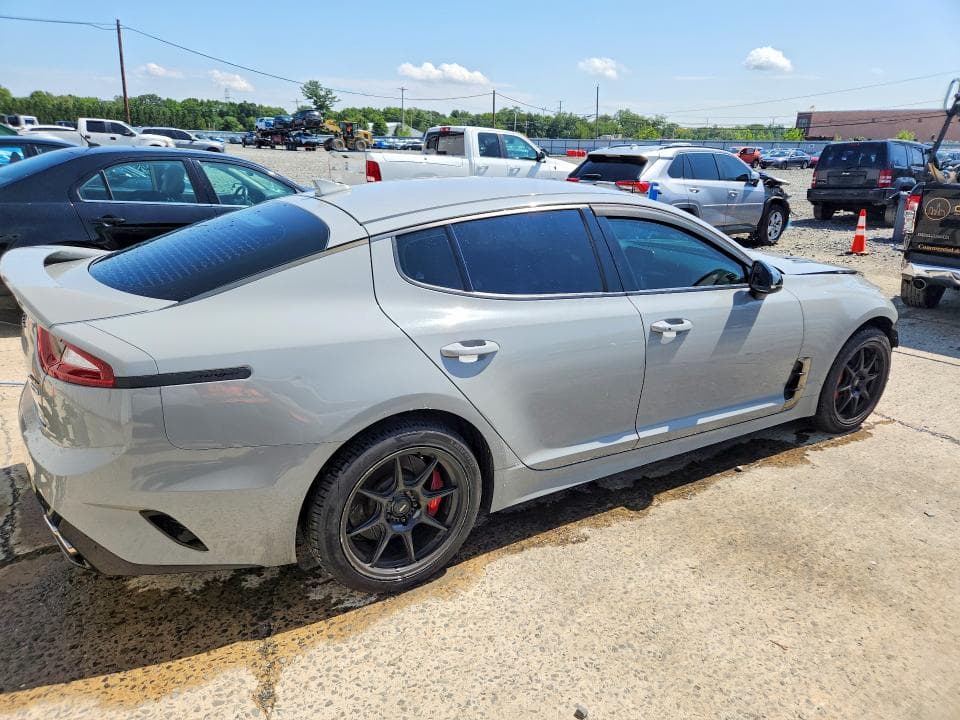 2019 KIA STINGER GT 3