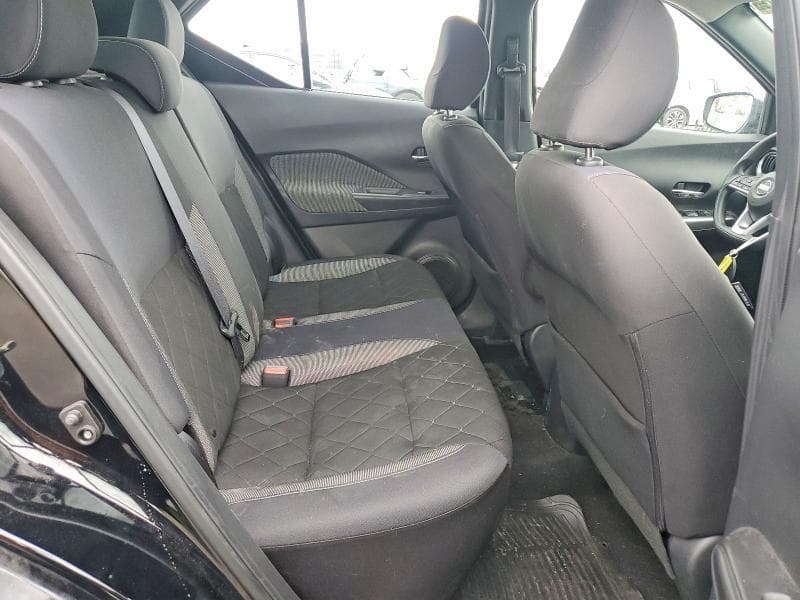 2019 NISSAN KICKS SV 11