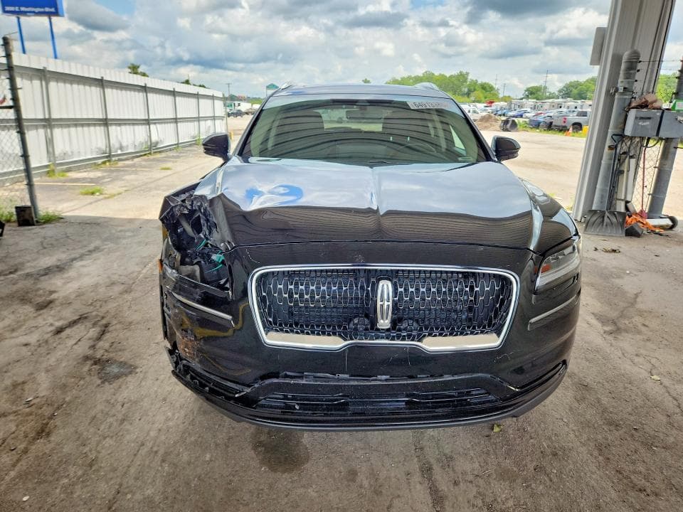 2021 LINCOLN NAUTILUS RESERVE 5