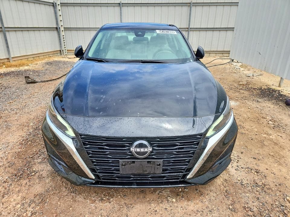 2025 NISSAN ALTIMA SV 5