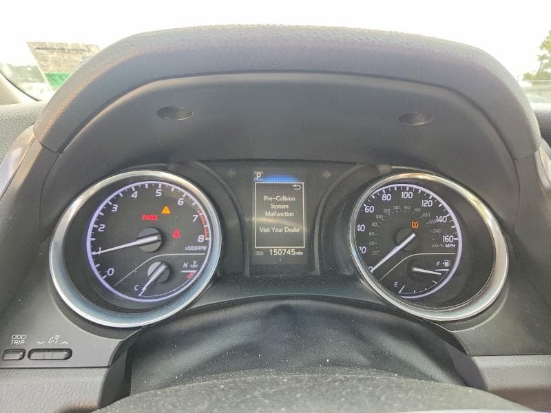 2018 TOYOTA CAMRY LE 9
