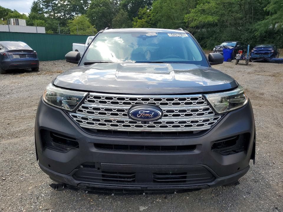 2022 FORD EXPLORER XLT 5