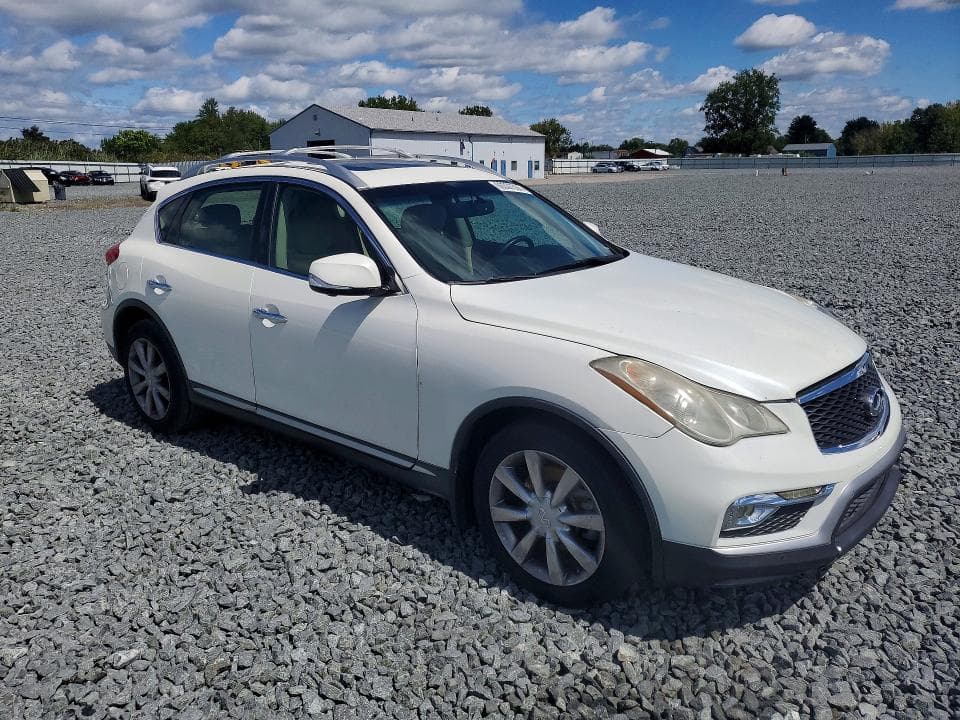 2017 INFINITI QX50 BASE 4