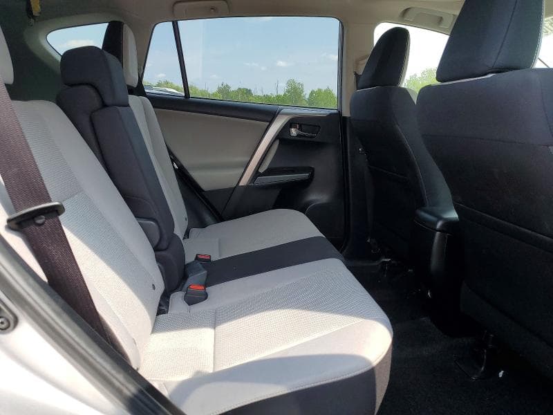 2018 TOYOTA RAV4 XLE 11