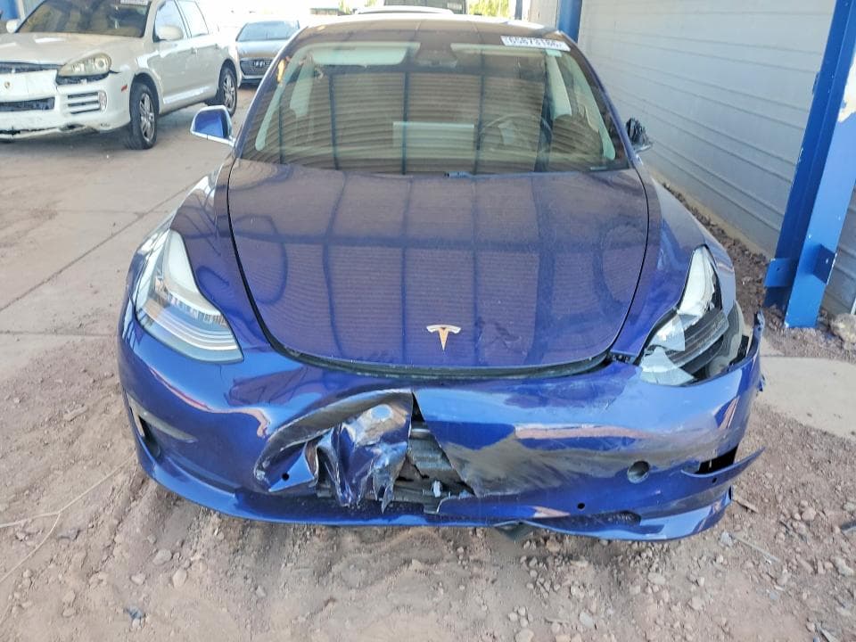 2018 TESLA MODEL 3 5