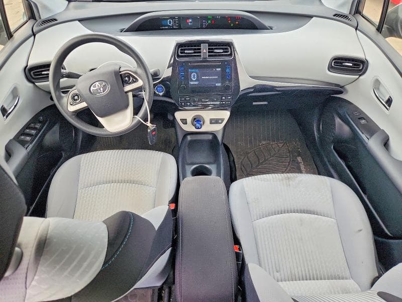 2017 TOYOTA PRIUS TWO 8