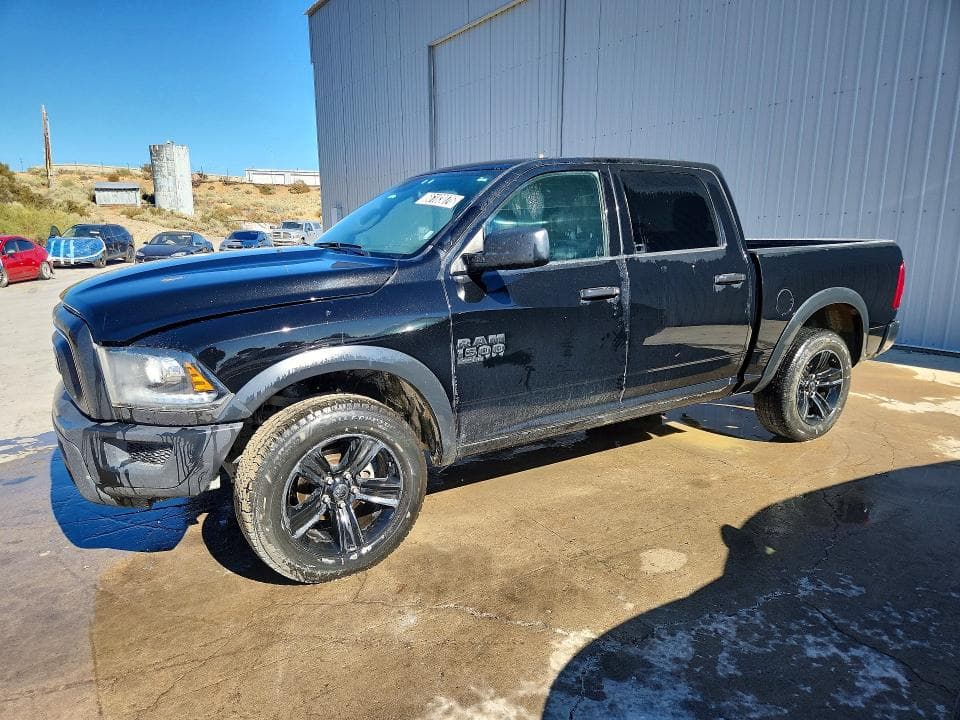 2024 RAM 1500 CLASSIC SLT