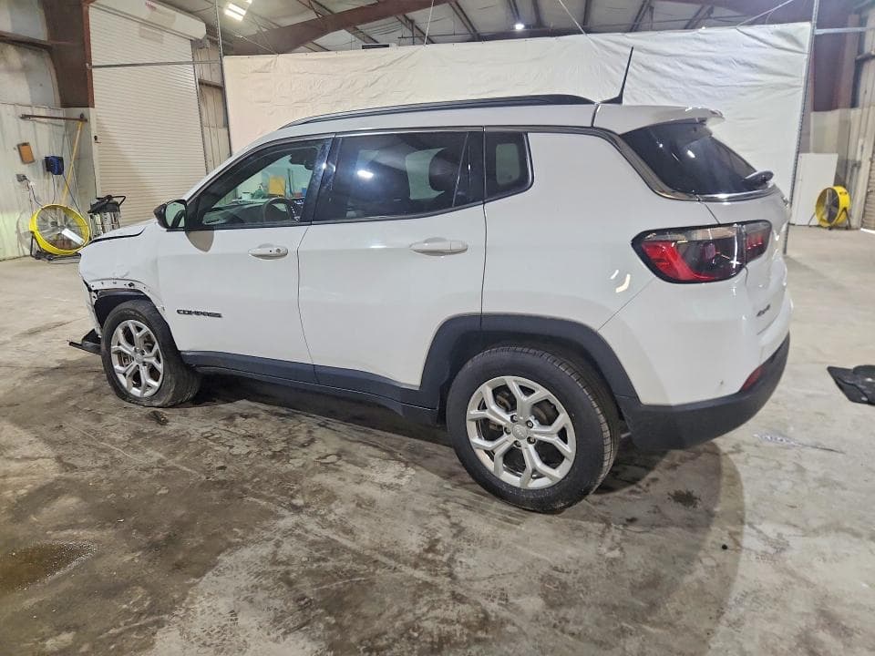 2024 JEEP COMPASS LATITUDE 2
