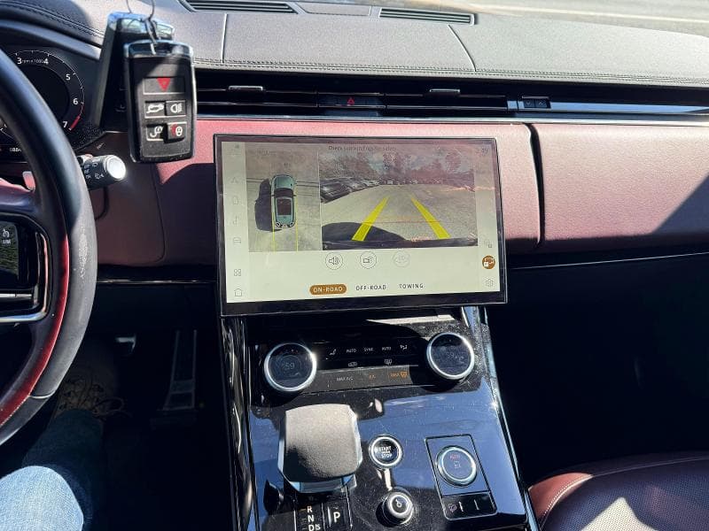 2023 LAND ROVER RANGE ROVER SPORT DYNAMIC SE 9