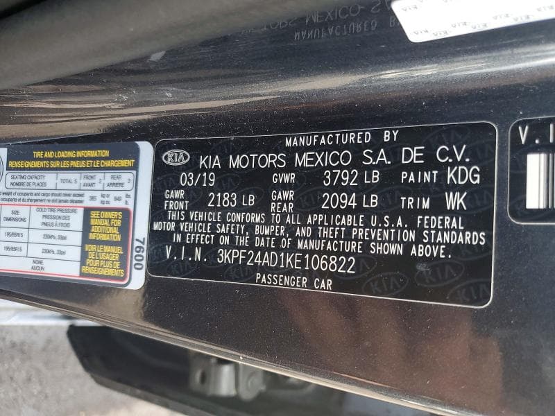 2019 KIA FORTE FE 12