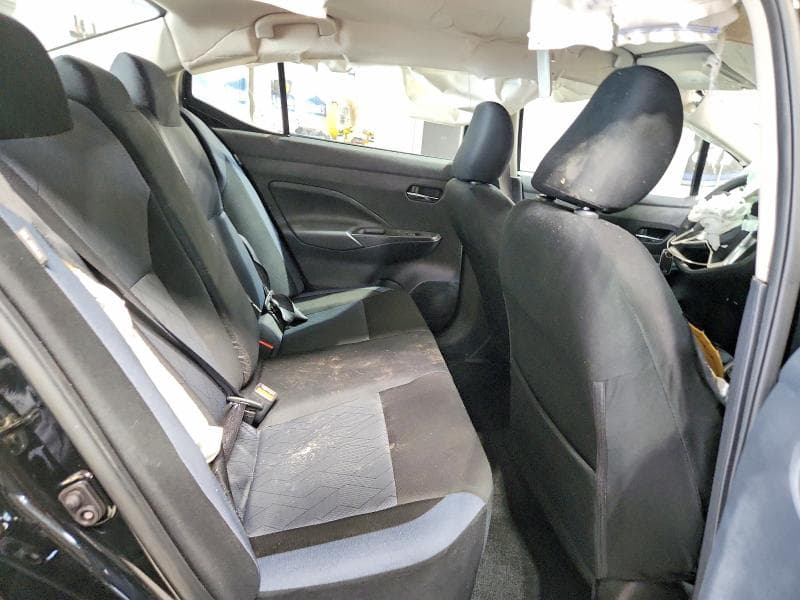 2025 NISSAN VERSA SV 10
