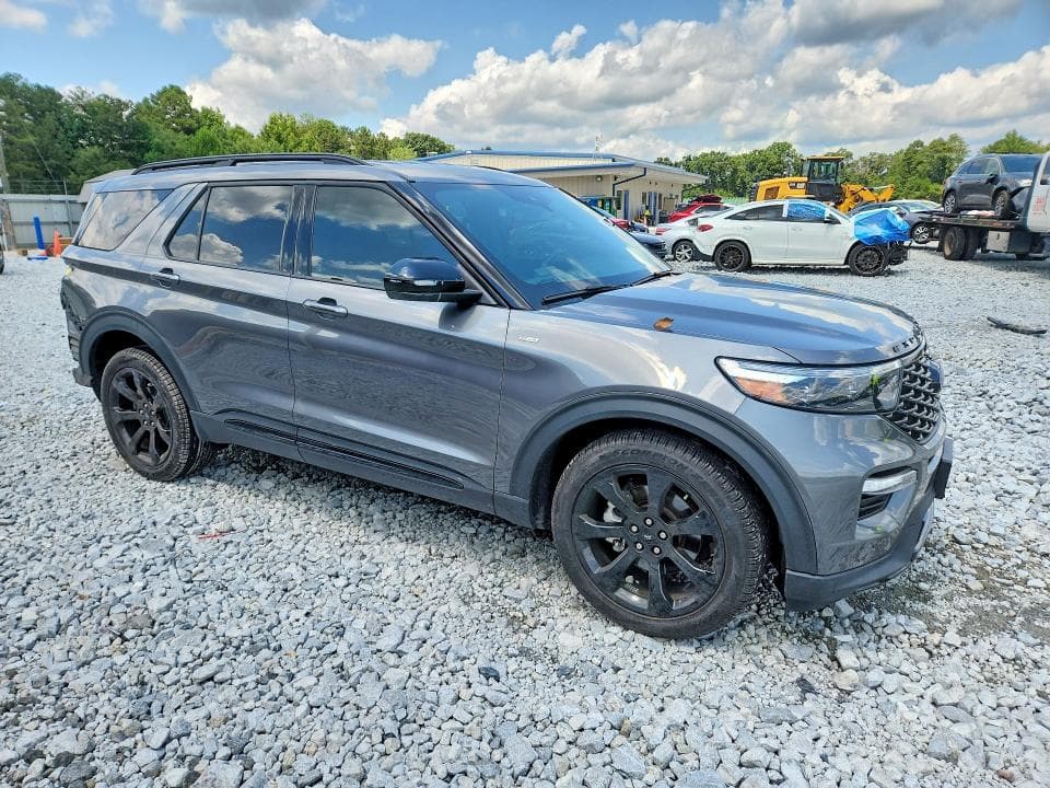 2024 FORD EXPLORER ST-LINE 4