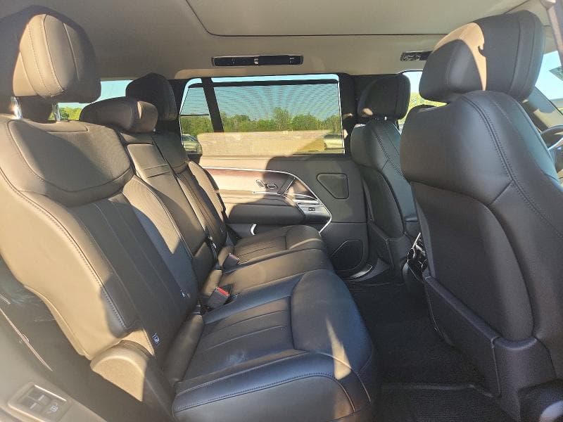 2025 LAND ROVER RANGE ROVER SE 11