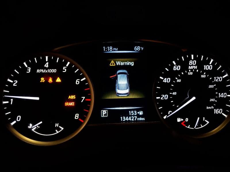 2017 NISSAN SENTRA SV 9