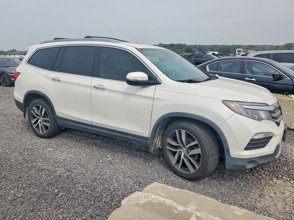 2017 HONDA PILOT ELITE 4