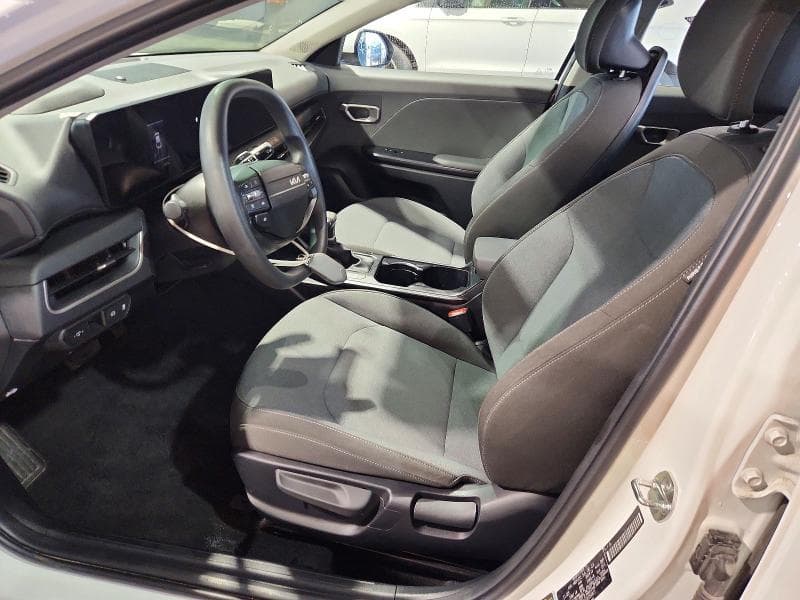 2026 KIA K4 LXS 7