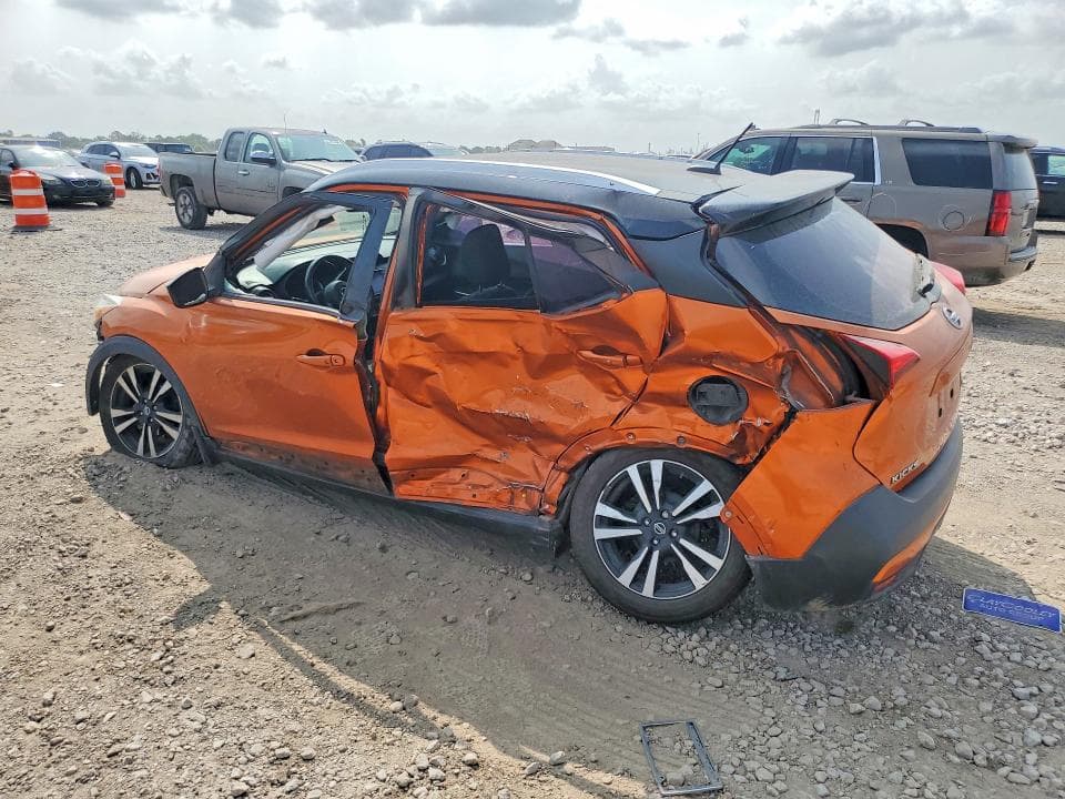 2019 NISSAN KICKS SR 2