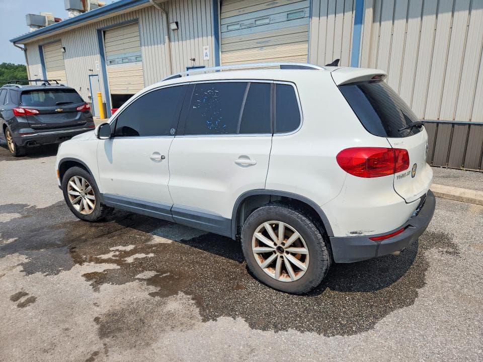 2017 VOLKSWAGEN TIGUAN WOLFSBURG 2