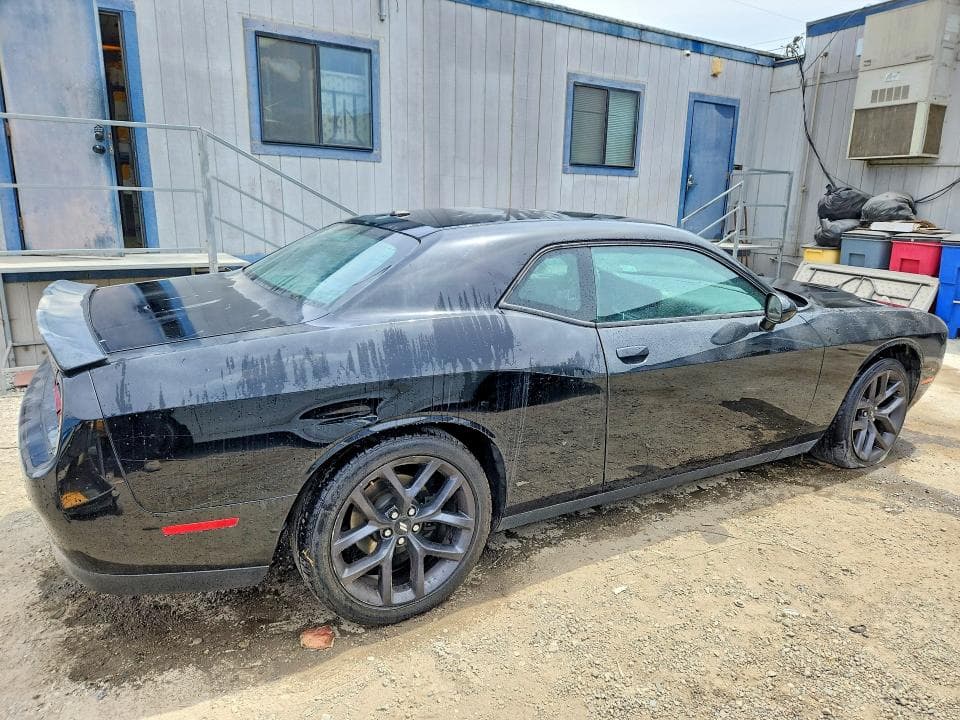2019 DODGE CHALLENGER SXT 3