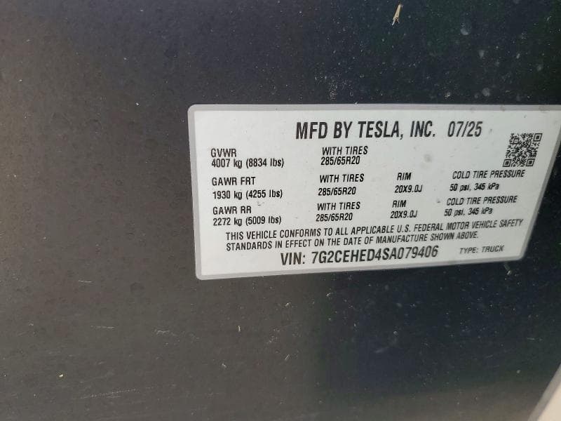2025 TESLA CYBERTRUCK 12
