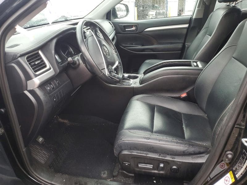 2019 TOYOTA HIGHLANDER XLE 7